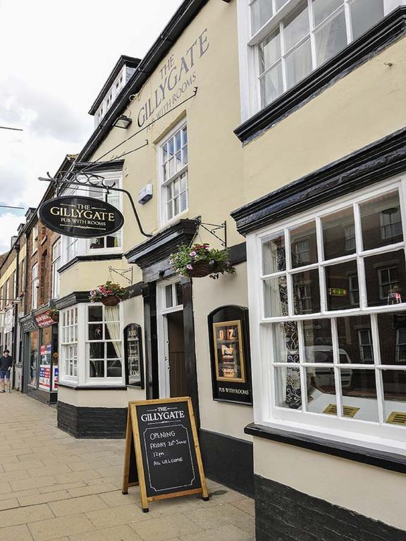 요크 The Gillygate Pub B&B 외부 사진